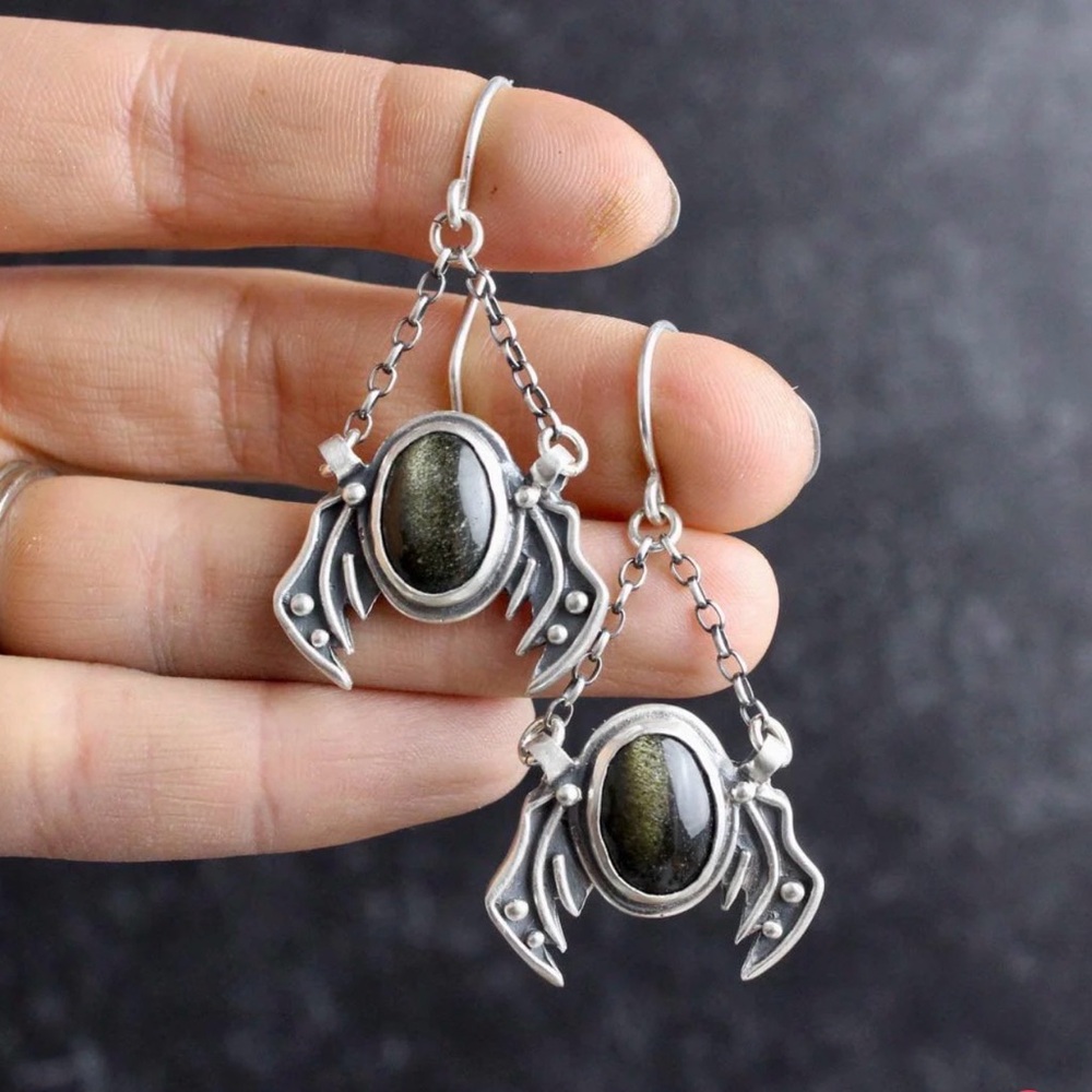 Acid Queen Winged Prophetess Earrings - Picture 4 of 9